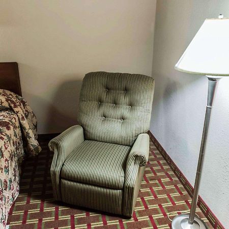 Econo Lodge Tallahassee Near Capital -University Eksteriør billede