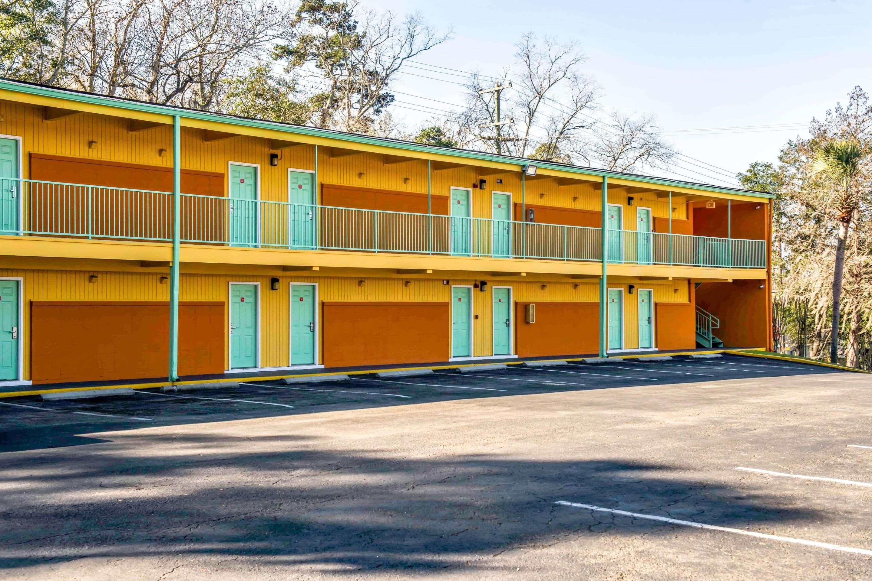 Econo Lodge Tallahassee Near Capital -University Eksteriør billede